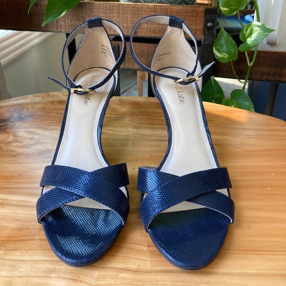 Kelly & Katie Navy strappy heels
